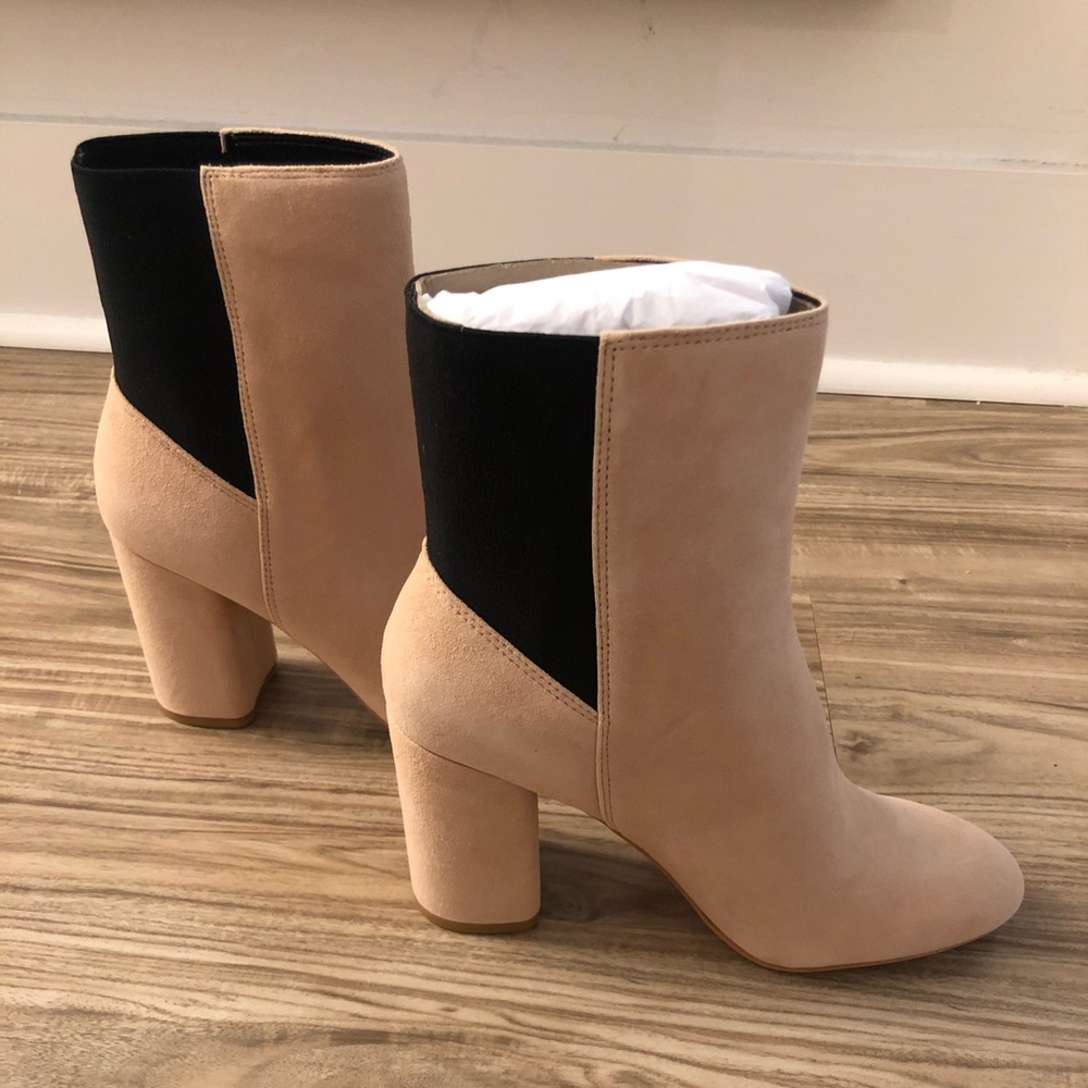Brand new suede Dolce Vita booties